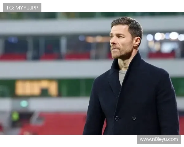 哈维：西班牙传奇中场再获足球界关注